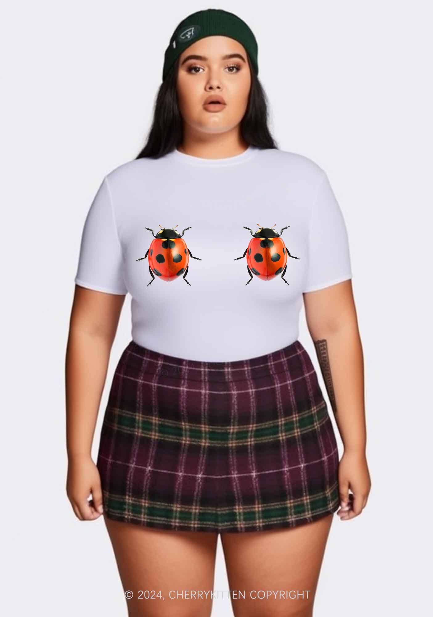 Curvy Ladybugs Y2K Baby Tee Cherrykitten