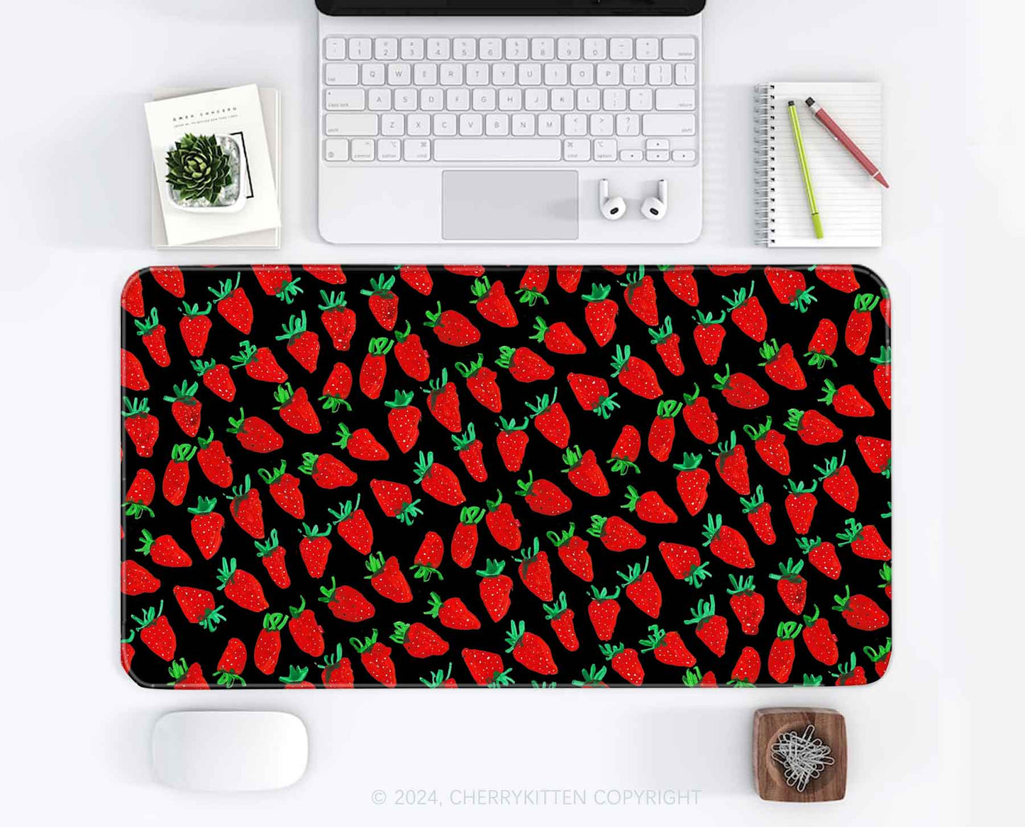 Strawberry Y2K Desk Mat Cherrykitten