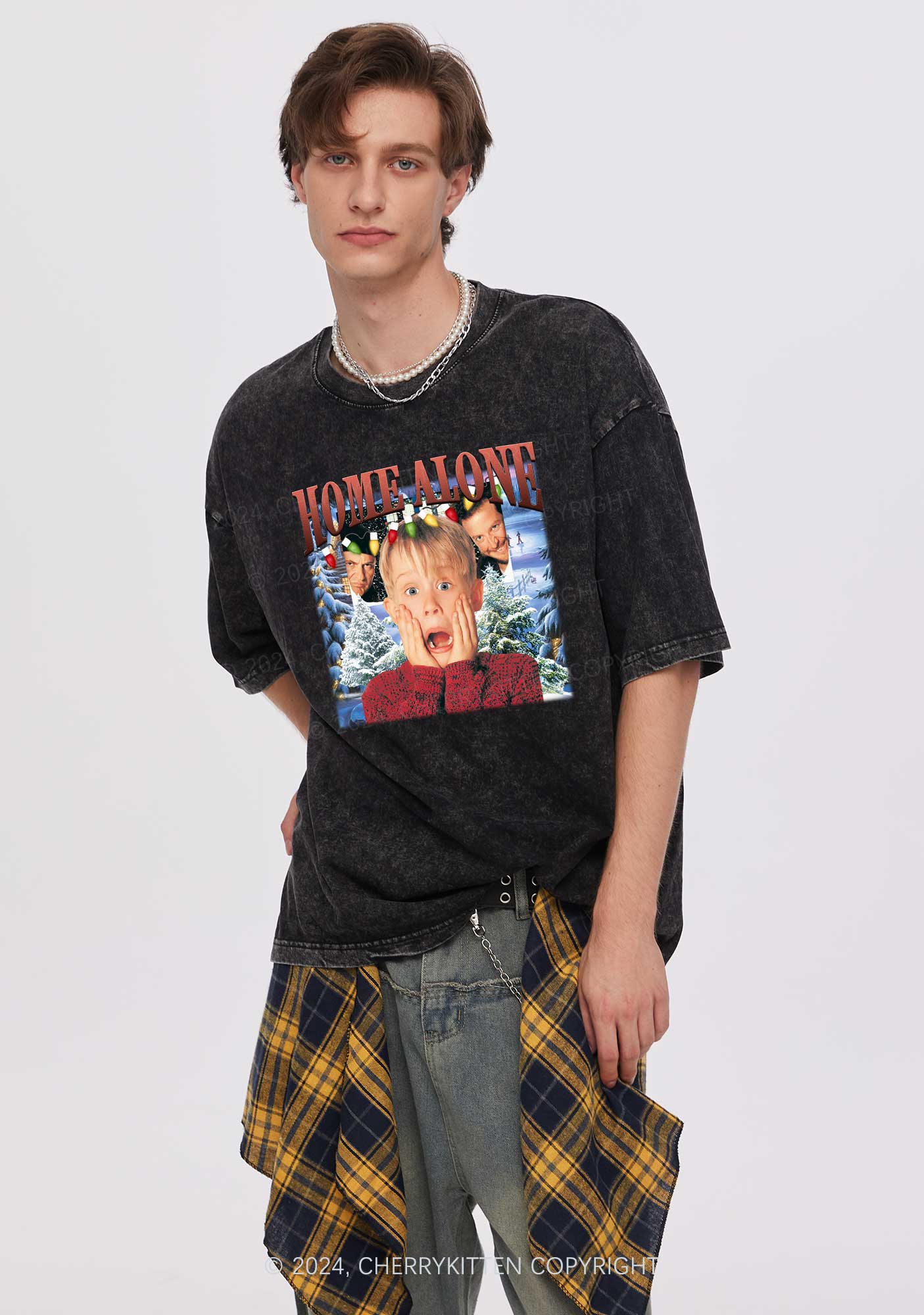 Christmas Home Alone Boy Y2K Washed Tee Cherrykitten