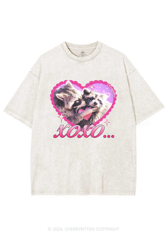 Two Raccoons XOXO Y2K Valentine's Day Washed Tee Cherrykitten