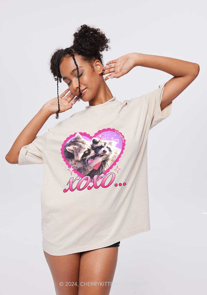 Two Raccoons XOXO Y2K Valentine's Day Washed Tee Cherrykitten